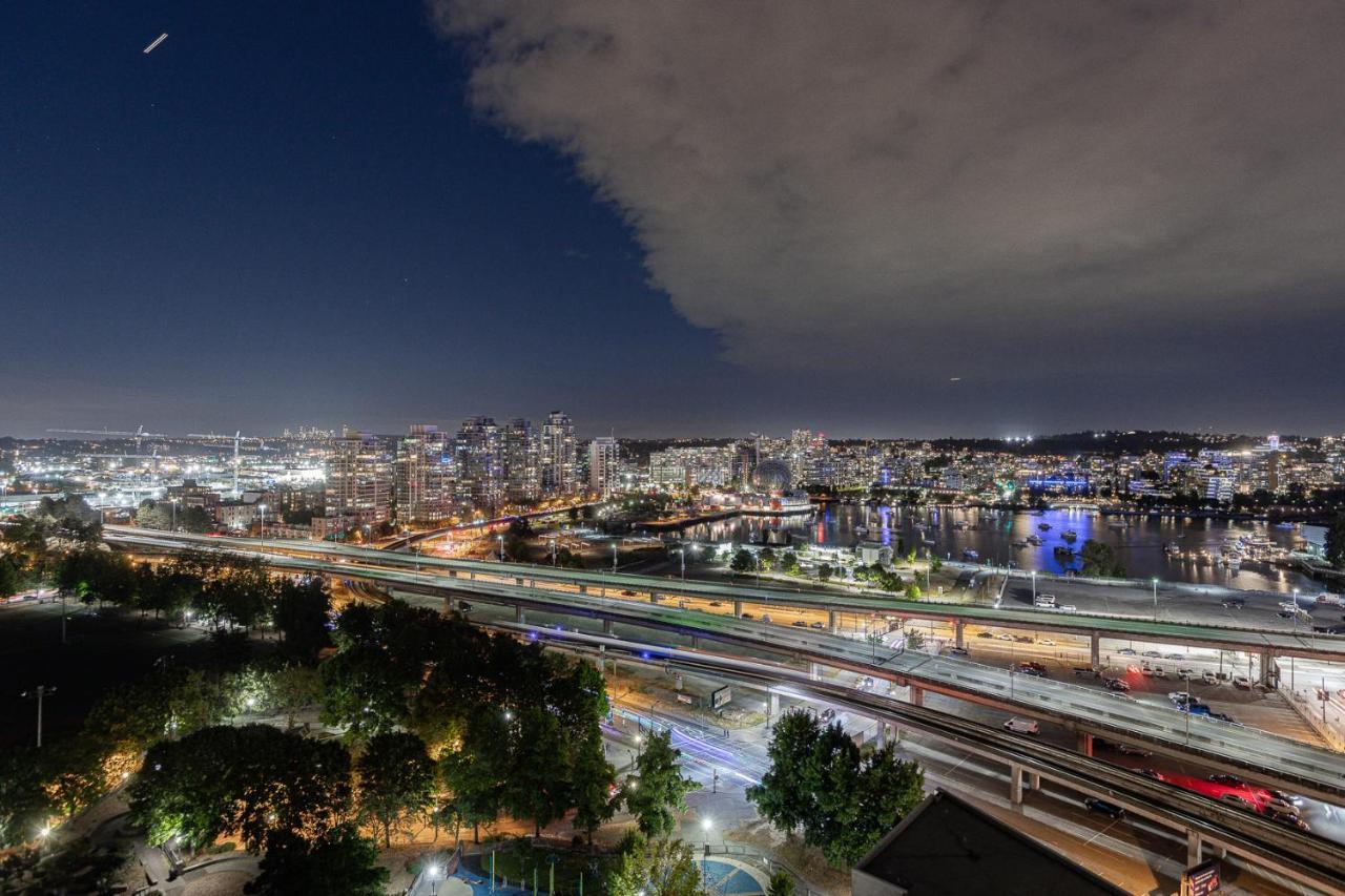 Condo In Downtown Vancouver - Near Rogers Arena Eksteriør billede